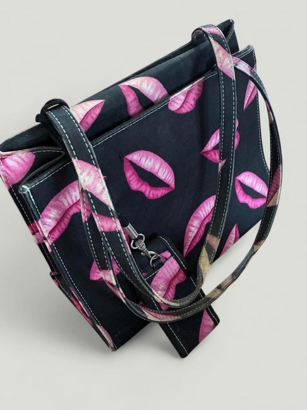 Y2K Rhinestone Lipstick Purse - Picture 2 of 8